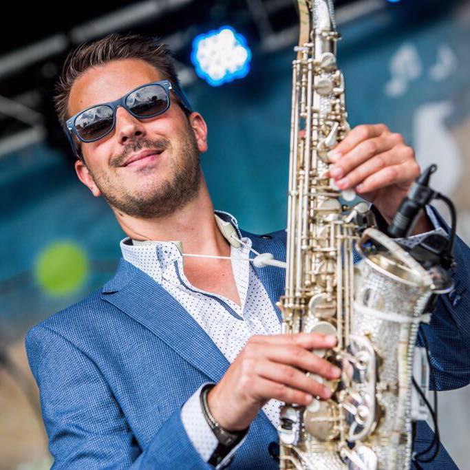 Bruiloft saxofonist saxtastic profiel foto groot